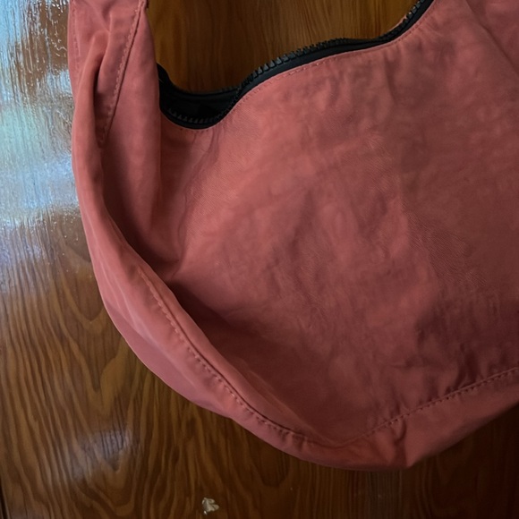 BAGGU Handbags - Baggu medium crescent bag Baked Apple